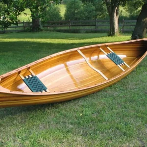 صنعت ماندگار بابکان - اولین تولید کننده قایق تفریحی ر ایران